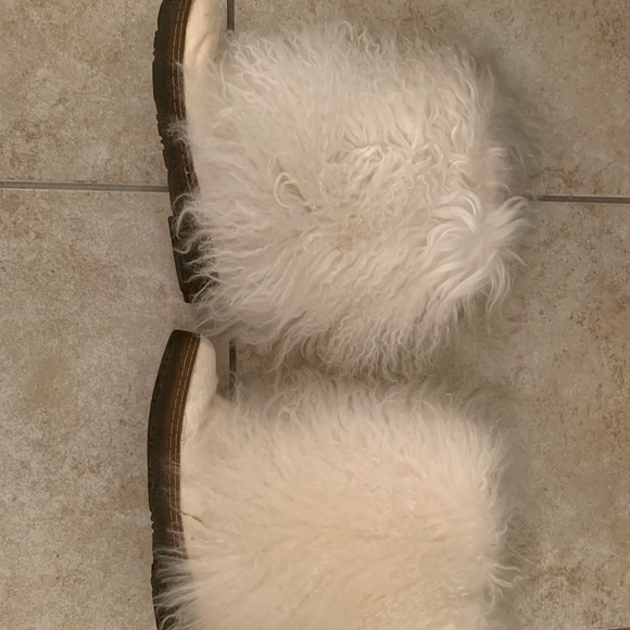 Alpaca furry boots - Picture 3 of 5